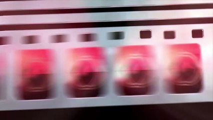 He faces his pain and rebuilds his life after losing his wife - Best Drama Romance Film