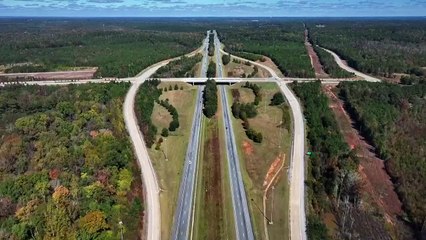 American Pickers - Season 27 Episode 9 - Hangar Hijinks