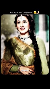 When Bollywood didn’t just make films… it carved timeless beauty into history. #glamsham #primeeraofbollywood #classicbollywood #oldbollywoodvibes #bollywoodheroines #timelessbeauty #retrocinema #vintageglamour glamsham, prime era of bollywood, classic
