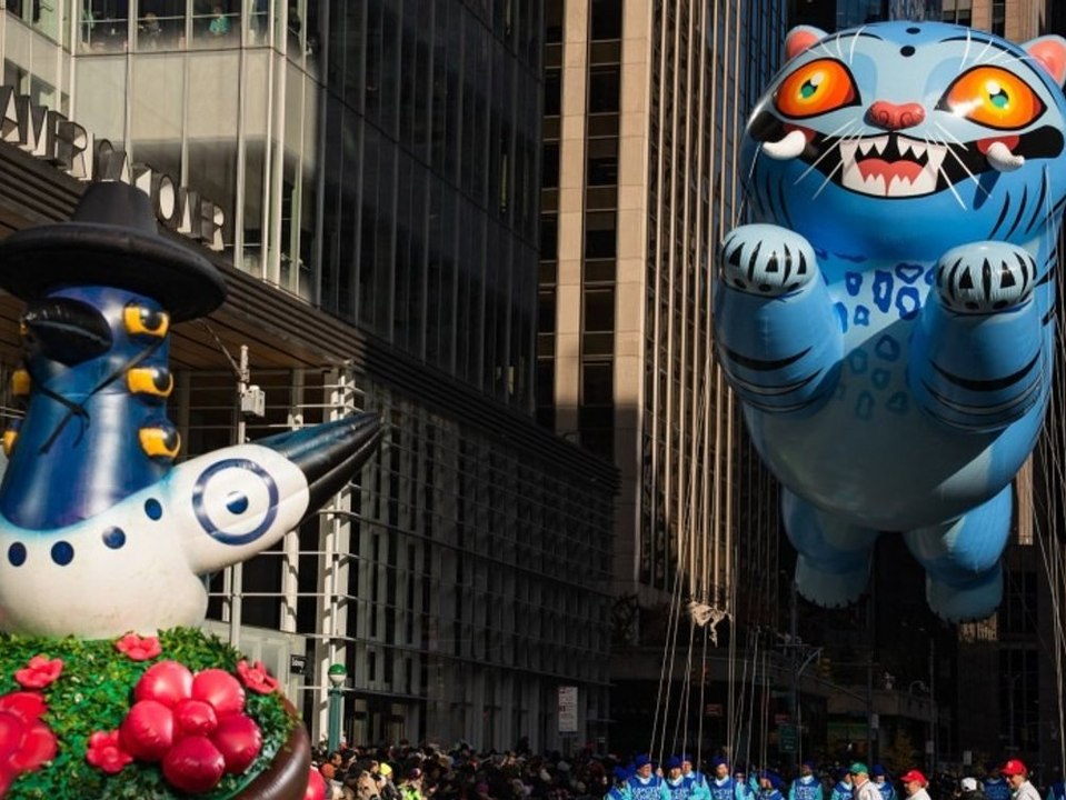 "kpop demon hunters": fan-lieblinge erobern thanksgiving parade