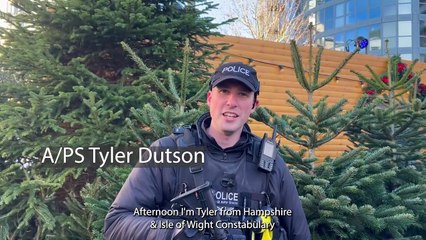 Hampshire armed police patrols at Christmas