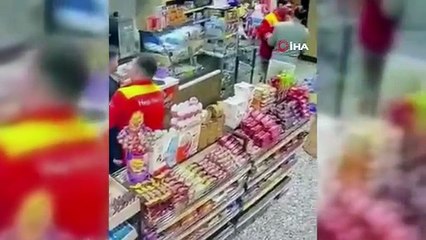 Alkollü Müşteri Kriz Çıkardı Benzinlik Çalışanını Darp Edip Kovaladı