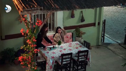 Ebru, ablasının saflığını şokla izliyor! Güller ve Günahlar Özel Klip