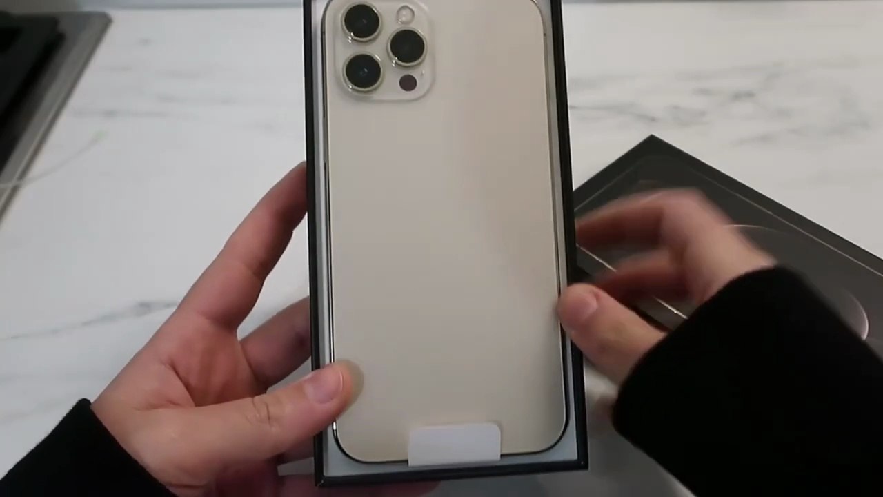 NEW IPHONE 12 PRO MAX UNBOXING (GOLD 128GB) + Accessories ✨