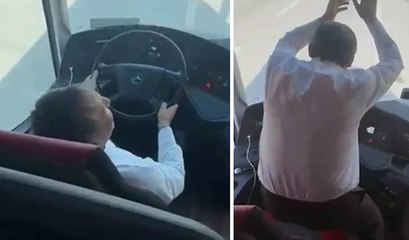 Taraftar otobüsü şoförü, direksiyonu bırakıp oynadı