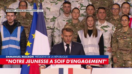 Emmanuel Macron sur le service national : «Nos jeunes participeront à toutes les missions, à tous les postes, du terrain à l'état-major. Les jeunes serviront uniquement sur le territoire national»