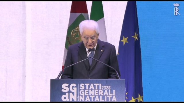 Mattarella: In una società veloce i giovani sono in ritardo