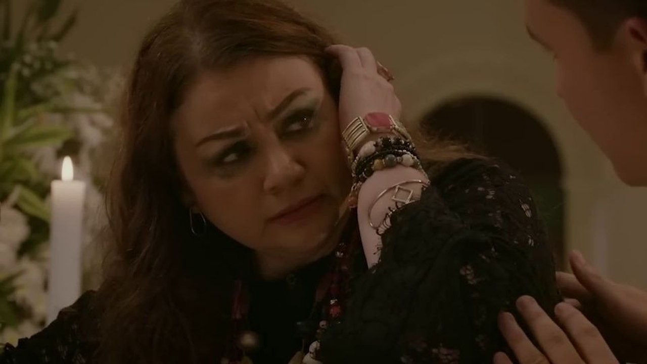 I Wish You Had Told Me Trailer OV