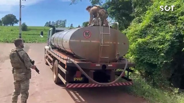 PRF flagra caminhão de leite carregado com 4 toneladas de agrotóxicos ilegais no oeste do Paraná