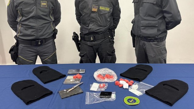Rapine armate e furti nelle case: 6 arresti tra Brindisi e Lecce (27.11.25)