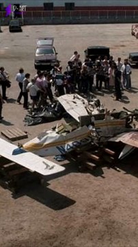 Aviões Colidem no Ar e Cai Sobre Casas Voo Aeroméxico 498