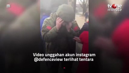 Warga Sipil Ukraina Berhasil Menangkap Tentara Rusia Mereka Menagis  tvOne Minute