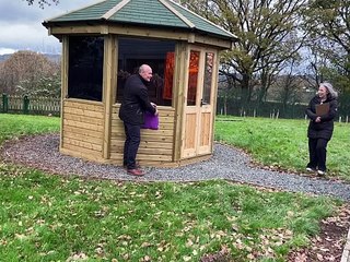 Paul Thorburn officially opens outdoor classroom in Talgarth
