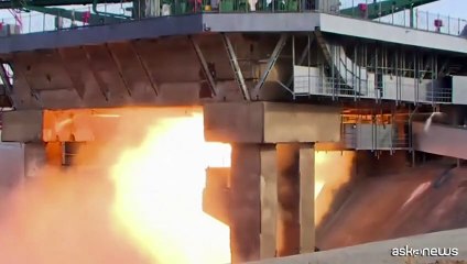 La Soyuz MS-28 lanciata verso la ISS con due russi e un americano