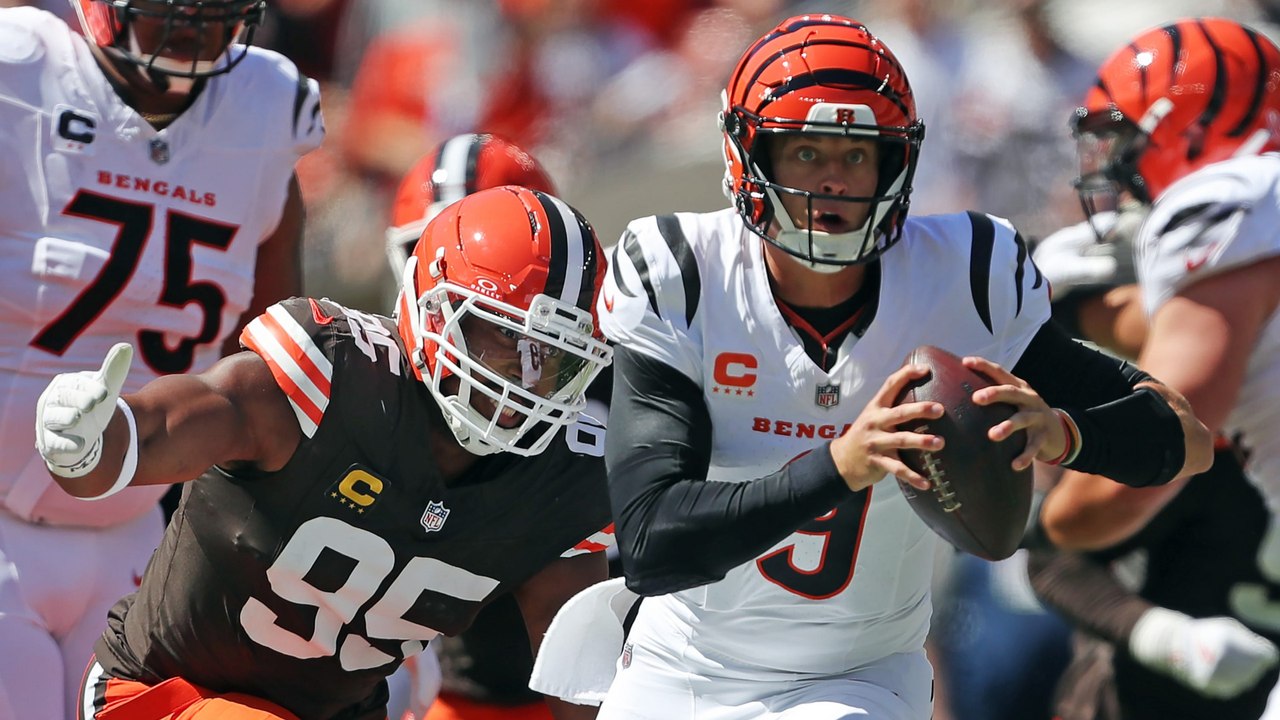 Pressure on Joe Burrow in Thanksgiving Game vs Ravens