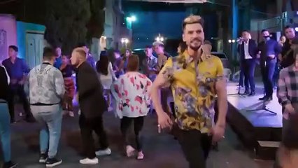 13. Mi Fortuna Es Amarte