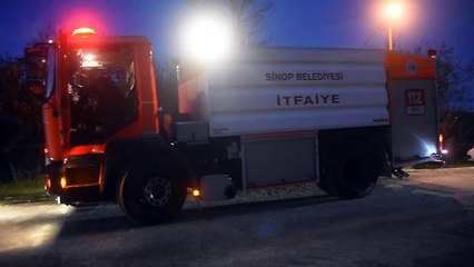 Bahçede plastik kablo yaktı, ekipleri harekete geçirdi