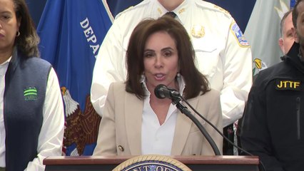 "백악관 인근 총격범, 서부서 대륙 횡단해 권총 범행" / YTN