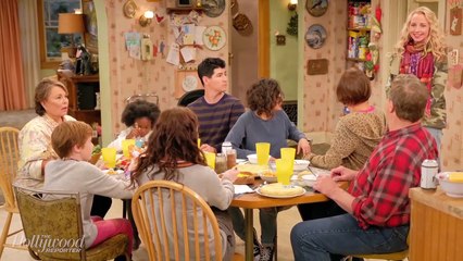 ABC Renews 'Roseanne' Revival | THR News