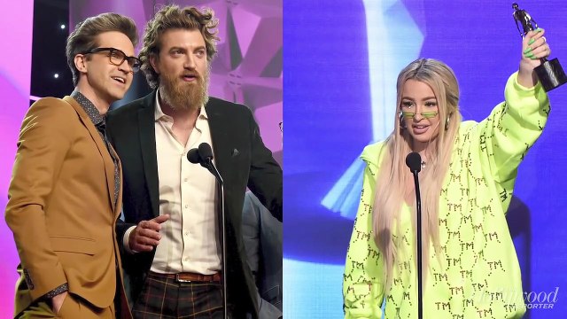 David Dobrik, Tana Mongeau Win Big at 2019 Streamy Awards | THR News