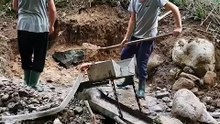 Gold Panning   Prospecting in a river bed