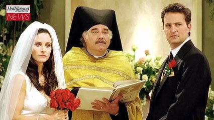 Courteney Cox Honors Matthew Perry With Favorite Monica & Chandler Moment | THR News Video