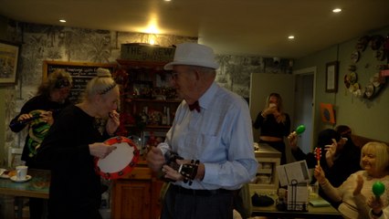 Broadstairs Cafe introduces musical 'Bonkers Wednesdays' to support elderly visitors