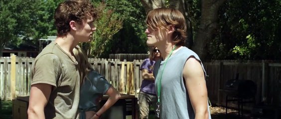 Oz and Freddy make friends and enemies during their last weekend in suburbia. HD ( Adventure, Comedy, Drama )