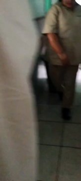 Falha em obra no telhado provoca vazamento transtorno no Hospital de Messejana.