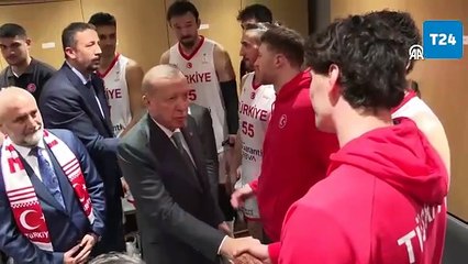 Cumhurbaşkanı Erdoğan, A Milli Erkek Basketbol Takımı'nı tebrik etti