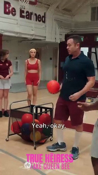 I smashed the ball at the arrogant fake heiress and won the game! | True Heiress vs. Fake Queen Bee