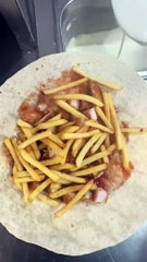 French Tacos Viande Tenders Sauce Katchup & Gruyère. #BR3 #tacos #FrenchTacos #eating #halal