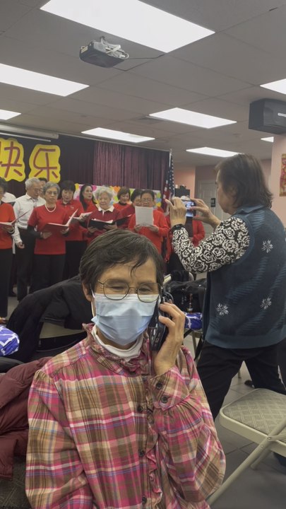 The Livingwell Adult Daycare Center in Flushing held an event to celebrate Thanksgiving. This video was filmed on November 26, 2025, at 137-81 Northern Blvd, Flushing, NY 11354.