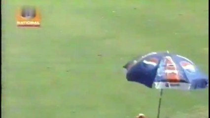 Andy Flower batting vs India 2nd Test, Nagpur, November 2000