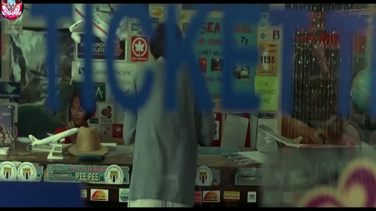 They Found Paradise on Earth _ The Beach (2000) Movie Explain in English