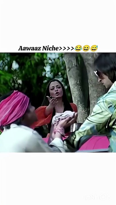 Awaaz niche....😅😆😂