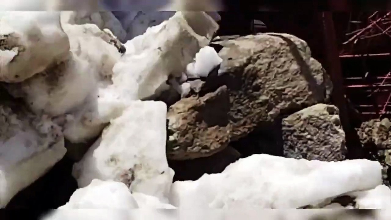 #shortsyoutube #travel #naran #lake#decent #nature #mountains#ice #icemountain #shorts #saifulmalook