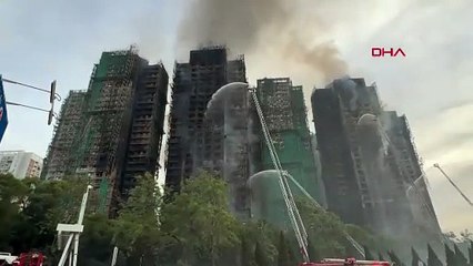 Binlerce kişinin yaşadığı sitedeki korkunç yangında can kaybı 100'ü de aştı!