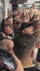 Locura en Belgrado: el brutal recibimiento a Obradovic de los fans de Partizán para evitar su dimisión