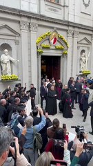 Le Pape se rend à la cathédrale du Saint-Esprit