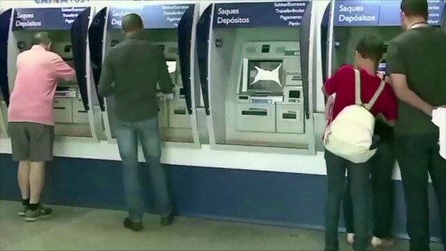 Entendendo a Primeira Parcela do 13º Salário: Quando Receber e Quem Tem Direito