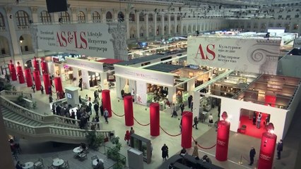 A Mosca il salone dell'antiquariato espone opere d'arte rare