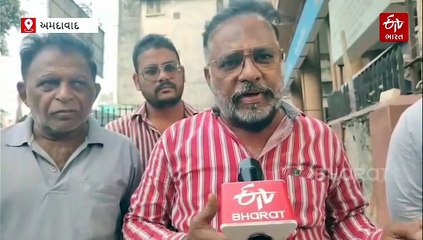 અમદાવાદ: AMC દ્વારા ભદ્ર ખાતે 'પથારાવાળાઓને બેસવાની મનાઈ'ની લગાવવામાં આવી નોટિસ