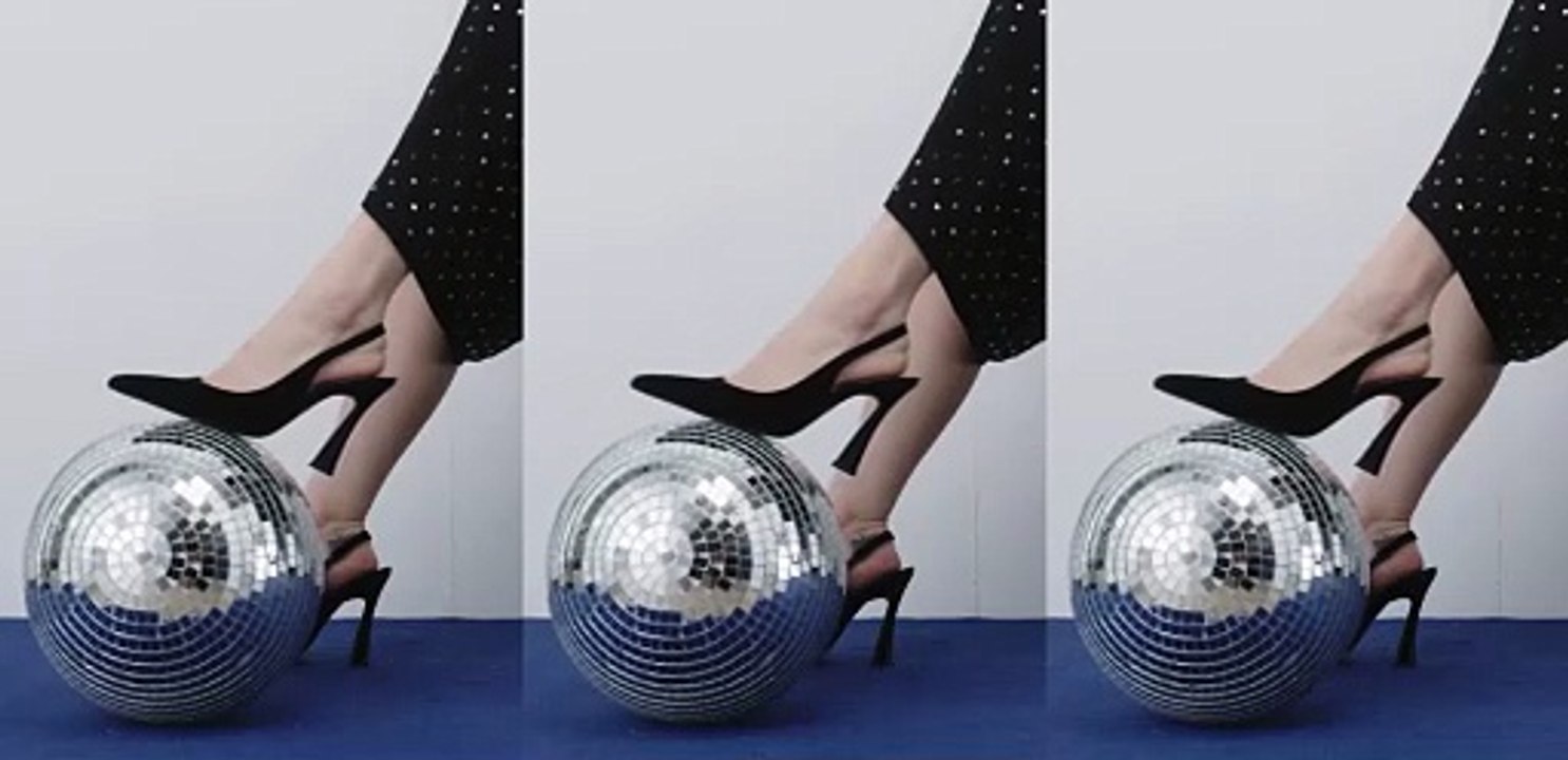HOLIDAY_PARTY_DESKTOP