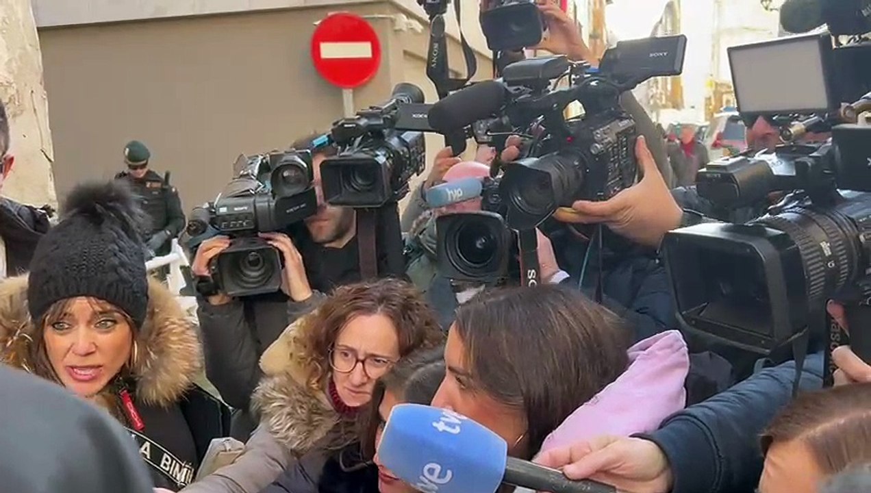 Exclarisas en el juzgado