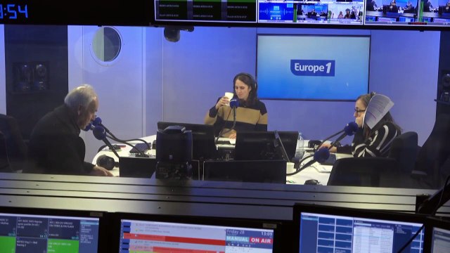 «Complément d’enquête» sur CNews : face au démenti de l'Arcom sur la pluralité, France 2 retire en urgence une partie du documentaire