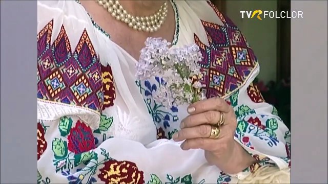 Maria Vaduva in cadrul emisiunii „Dincolo de cantec” - TVR - 2007