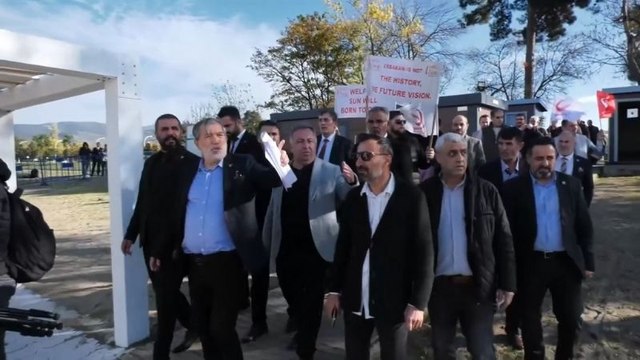 Papa 14. Leo’nun İznik ziyareti öncesi Bursa Yeniden Refah İl Başkanlığı’ndan açıklama: Atatürk de benzeri bir ayine izin vermemiştir!