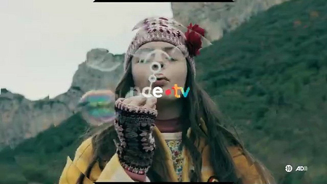 La disparue de Compostelle Saison 1 - [Bande annonce] La disparue de Compostelle (FR)