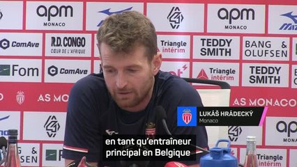 Monaco - Hrádecký compare Pocognoli à Xabi Alonso